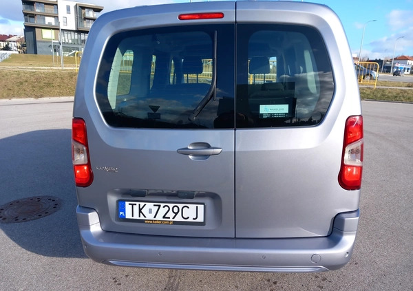 Opel Combo cena 79950 przebieg: 119000, rok produkcji 2020 z Kielce małe 79